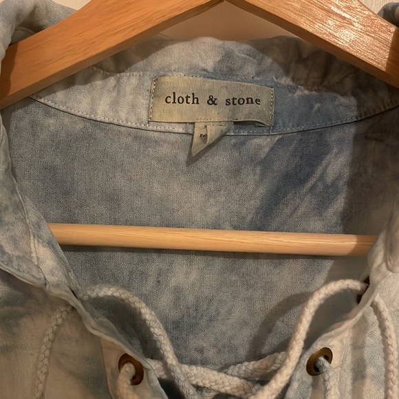 Anthropologie Cloth & Stone Natural Indigo shabori tie dye Lace-Up Henley Blouse - Picture 13 of 16